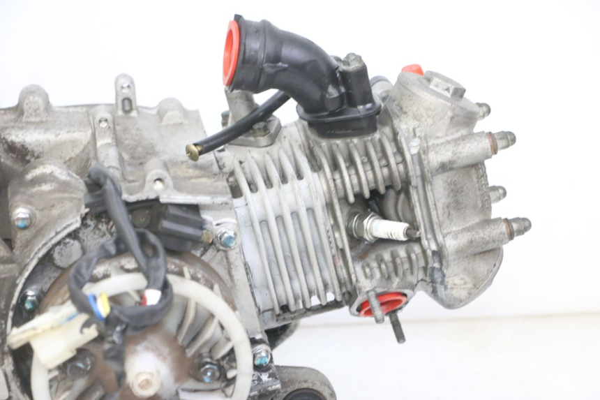 photo de MOTOR PEUGEOT TWEET 4T 50 (2014 - 2019) - Primer plano de alta resolución