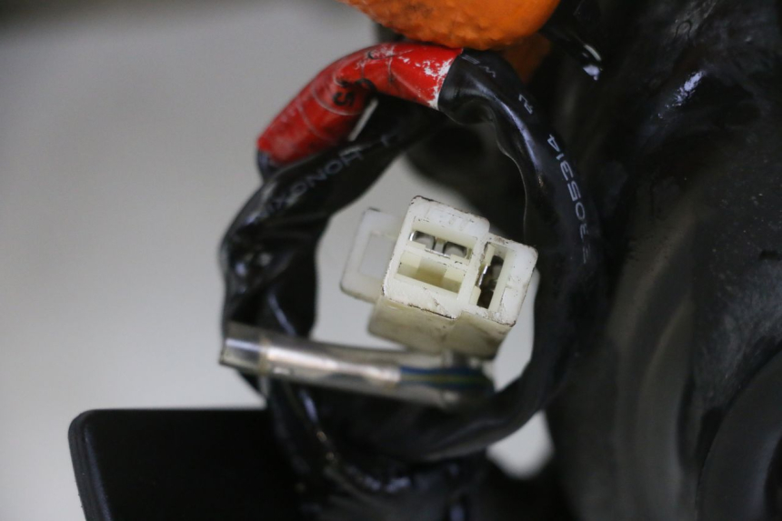 photo de MOTOR PEUGEOT TWEET 4T 50 (2018 - 2022) - Zoom sobre los componentes