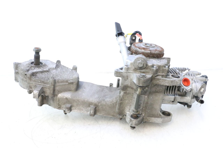 photo de MOTOR PEUGEOT TWEET 4T 50 (2018 - 2022) - Marcados y referencias originales