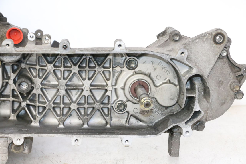 photo de MOTOR PEUGEOT TWEET PRO CARGO 50 (2018 - 2022) - Detalles de los puntos de fijación