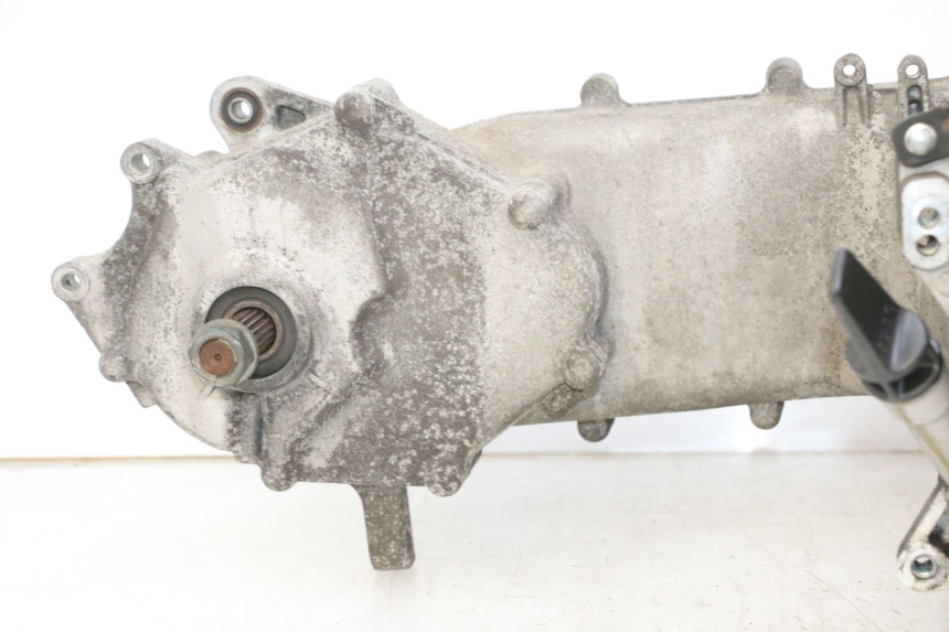 photo de MOTOR PEUGEOT TWEET PRO EFI 4T 50 (2021 - 2022) - Ángulo de visión alternativo