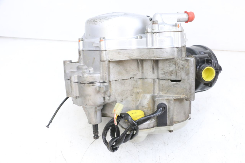 photo de MOTOR YAMAHA TZR 50 (2008 - 2016) - Otra perspectiva