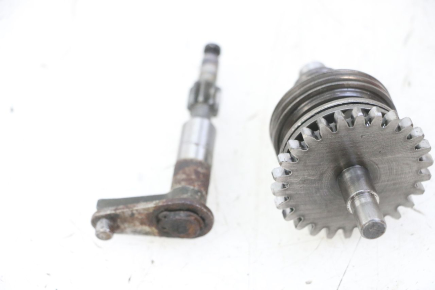 photo de MOTOR VALVULAS ESCAPE HONDA MTX TC02 125 (1987 - 1989) - Otra perspectiva