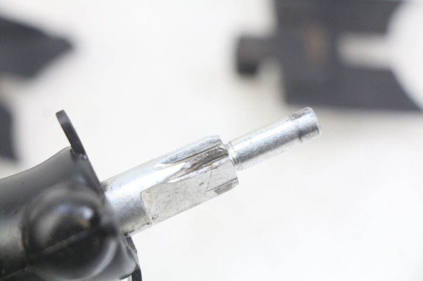 photo de MOTOR VALVULAS ESCAPE KAWASAKI KX 85 (2001 - 2013) - Zoom estado de uso