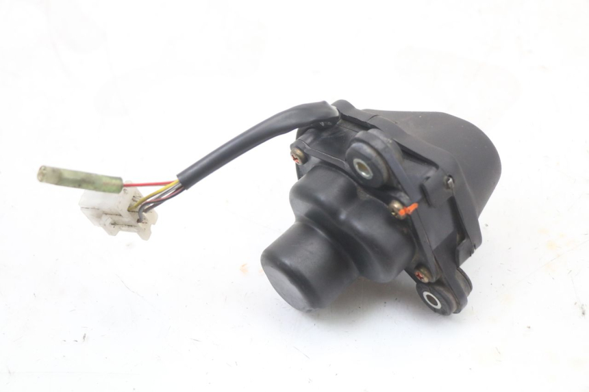 photo de MOTOR VALVULAS ESCAPE YAMAHA TDR DELTABOX 125 (1997 - 2003) - Zoom estado de uso