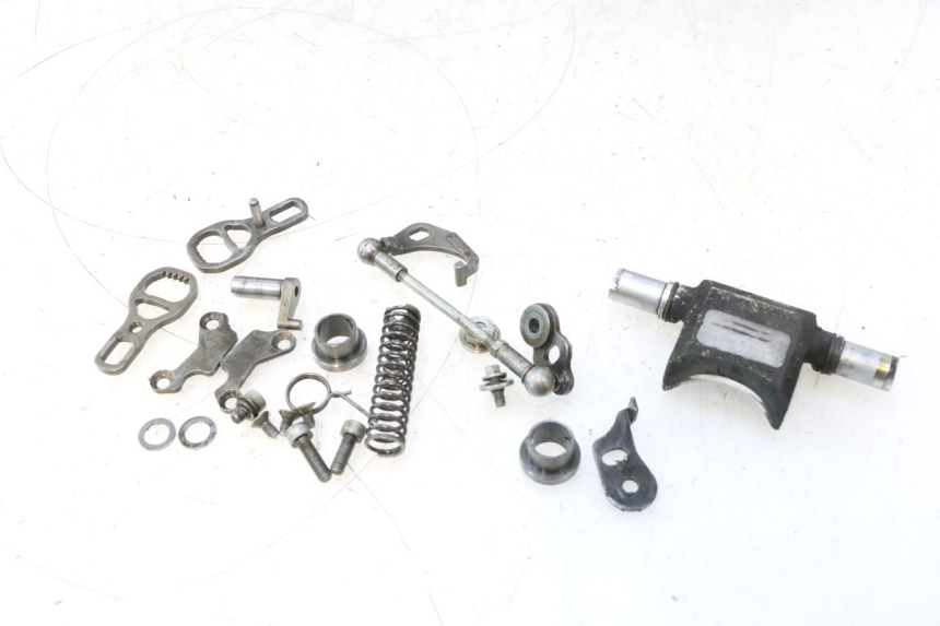 photo de MOTOR VALVULAS ESCAPE HUSABERG TE 250 (2011 - 2014) - Estado de la superficie y material