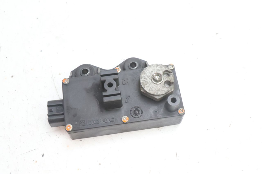 photo de MOTOR VALVULAS ESCAPE YAMAHA YZF R6 600 (2008 - 2009) - Vista principal