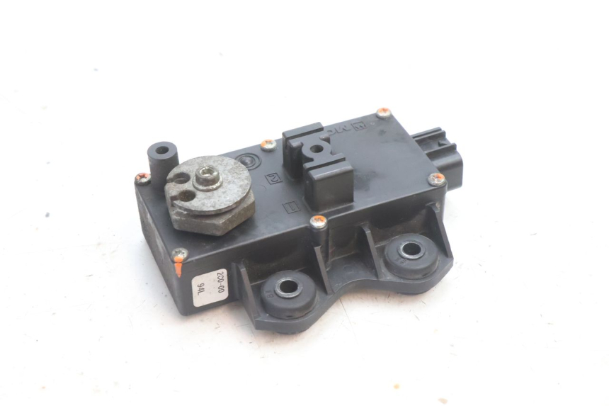 photo de MOTOR VALVULAS ESCAPE YAMAHA YZF R6 600 (2008 - 2009) - Detalle de la pieza