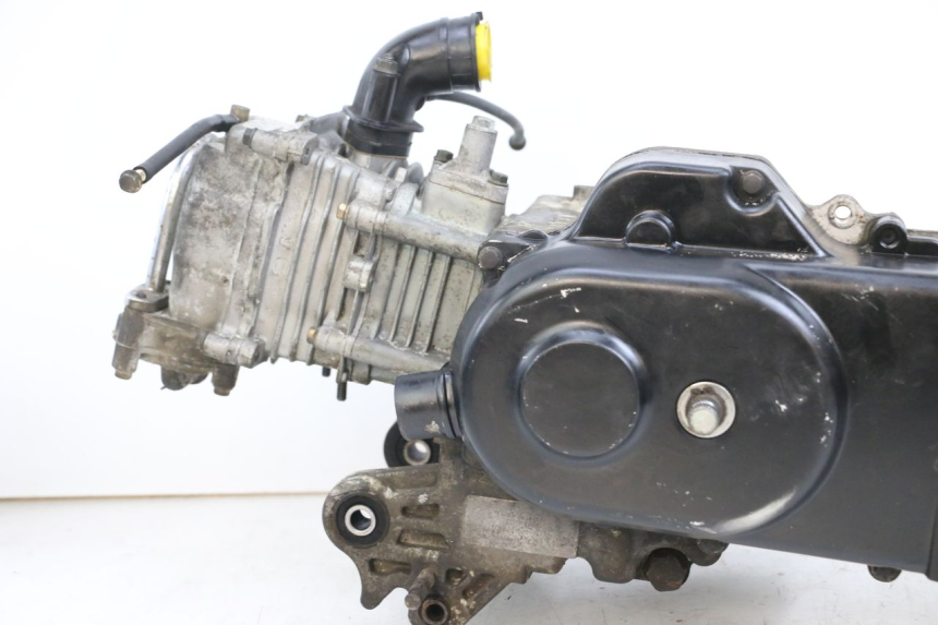 photo de Motor BEELINE VELOCE 4T 50 (2011 - 2020) - Primer plano de alta resolución
