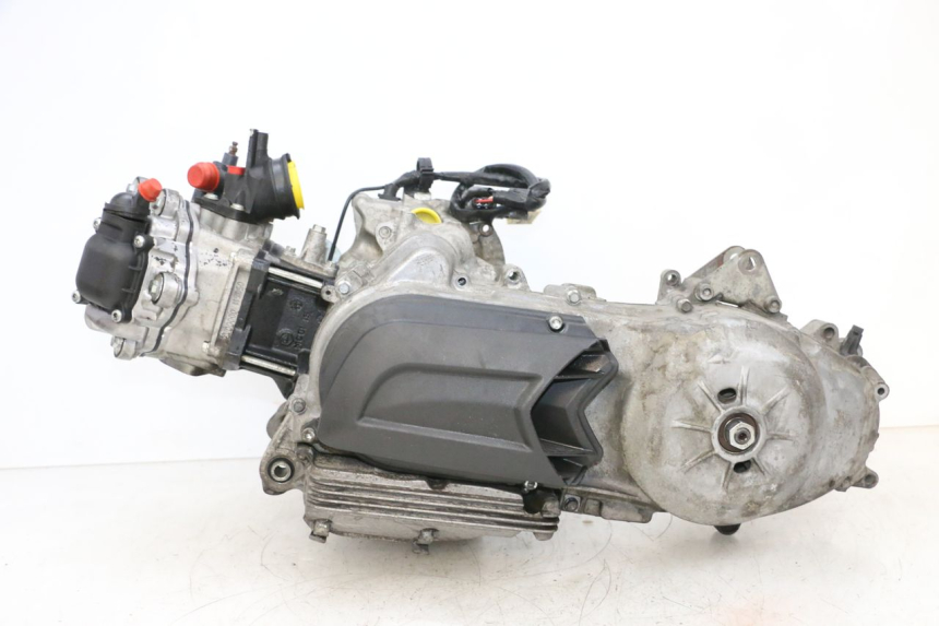 photo de MOTOR PIAGGIO VESPA GTS SUPER IE 125 (2009 - 2016) - Vista principal