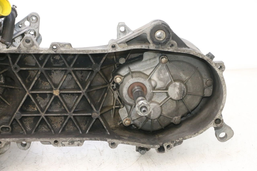 photo de MOTOR PIAGGIO VESPA LX 2T 50 (2005 - 2013) - Características distintivas
