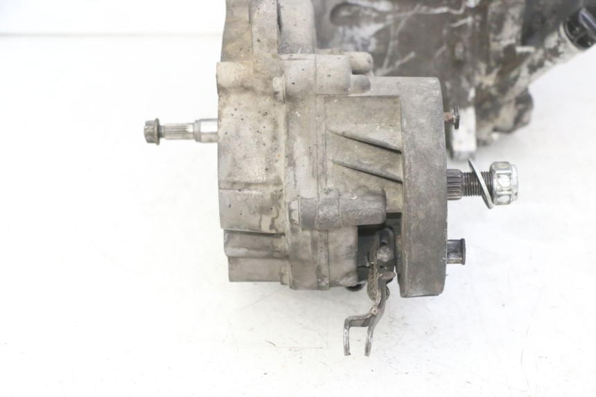 photo de MOTOR PEUGEOT VIVACITY NEW 4T 50 (2008 - 2017) - Características distintivas