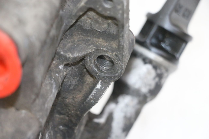 photo de MOTOR PEUGEOT VIVACITY NEW 4T 50 (2008 - 2017) - Zoom estado de uso