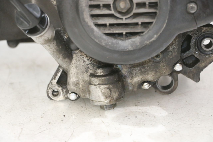 photo de MOTOR PEUGEOT VIVACITY NEW 4T 50 (2008 - 2017) - Características distintivas