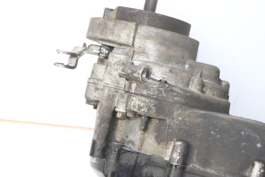 photo de MOTOR PEUGEOT VIVACITY NEW 4T 50 (2008 - 2017) - Primer plano técnico