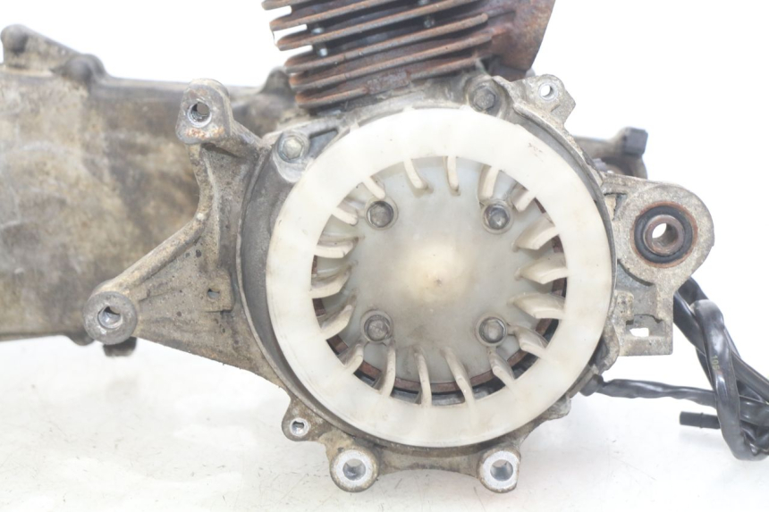 photo de MOTOR PEUGEOT VIVACITY 50 (1998 - 2003) - Marcados y referencias originales