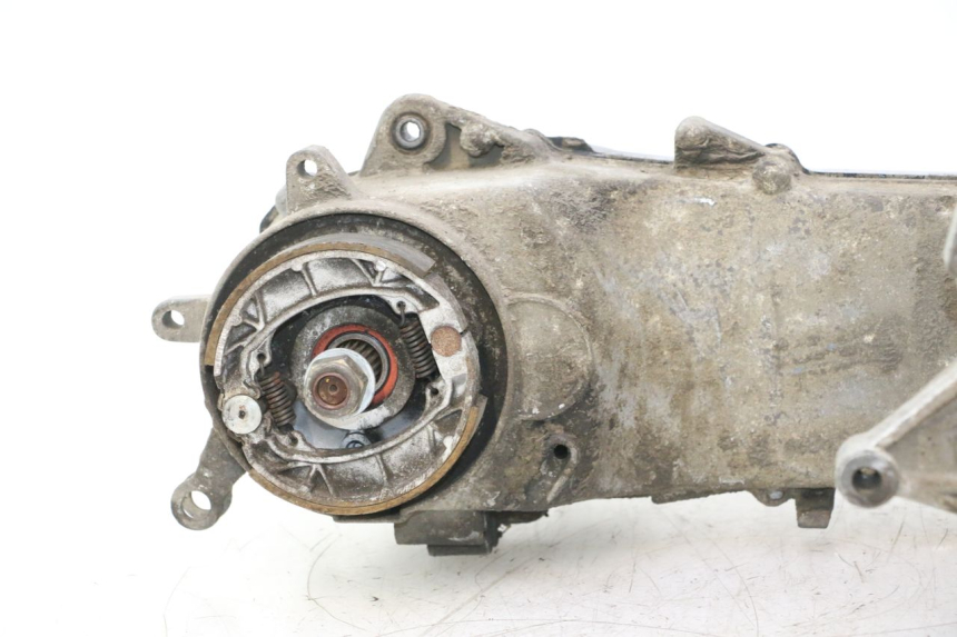 photo de MOTOR PEUGEOT VIVACITY 50 (1998 - 2003) - Detalles de los puntos de fijación