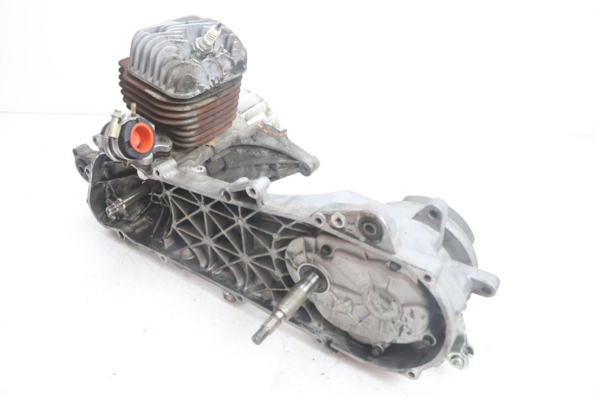 photo de MOTOR PEUGEOT VIVACITY 100 (1999 - 2008) - Inspección visual detallada