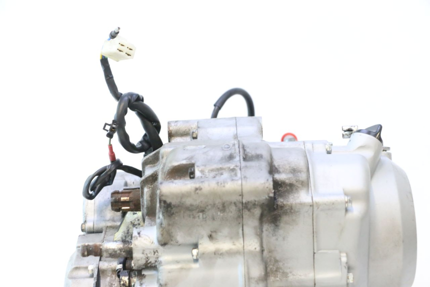 photo de MOTOR DAELIM VJ ROADWIN 125 (2004 - 2007) - Detalles de los puntos de fijación