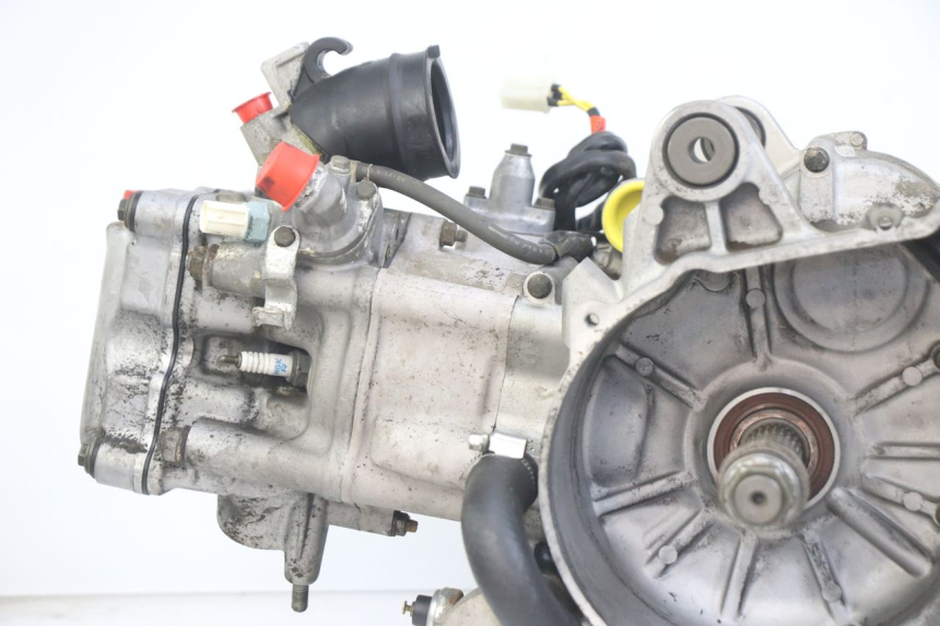 photo de MOTOR KYMCO X-CITING XCITING 400 (2014 - 2018) - Enfoque en la estructura