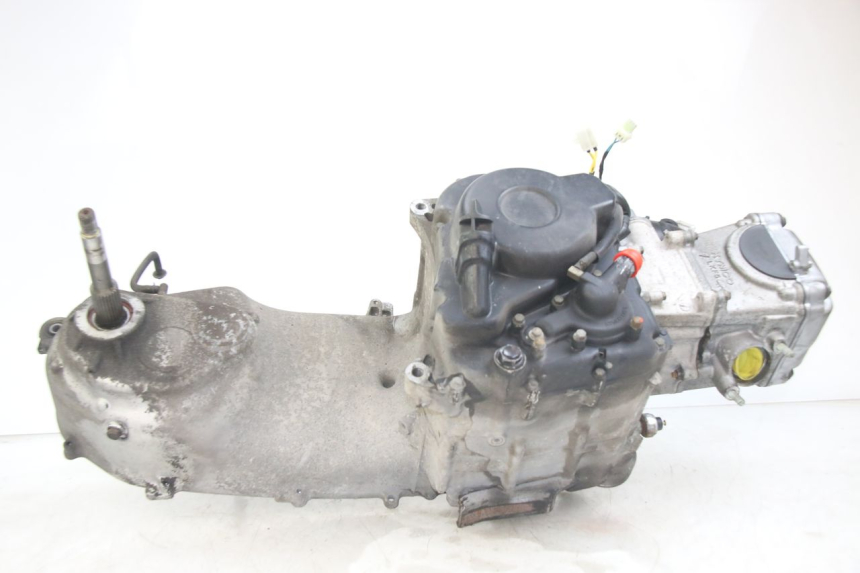 photo de MOTOR KYMCO X-CITING XCITING 400 (2014 - 2018) - Detalles de los puntos de fijación