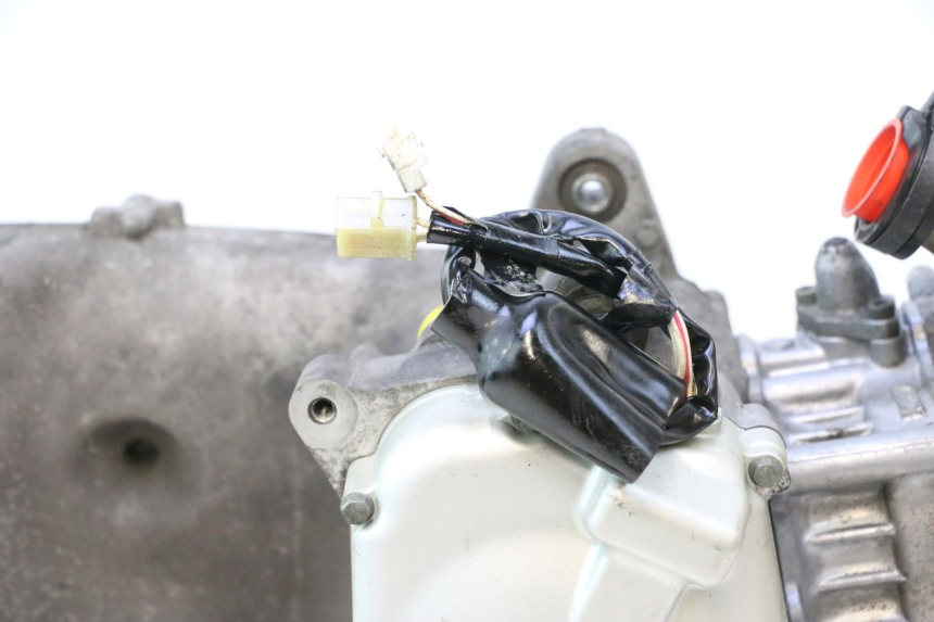 photo de MOTOR YAMAHA XMAX X-MAX 125 (2006 - 2009) - Inspección visual detallada