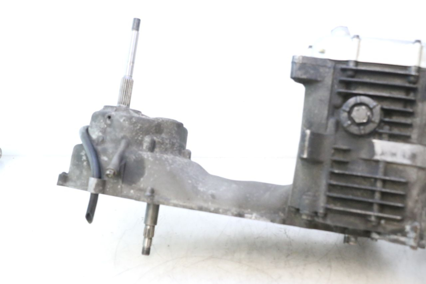 photo de MOTOR YAMAHA XMAX X-MAX 125 (2006 - 2009) - Detalles de los puntos de fijación