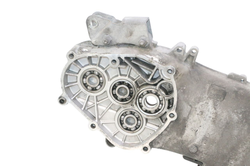 photo de MOTOR PIAGGIO X8 STREET 125 (2006 - 2007) - Estado de la superficie y material