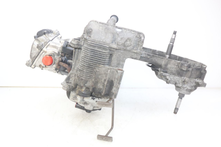 photo de MOTOR PIAGGIO X9 125 (2000 - 2003) - Primer plano técnico
