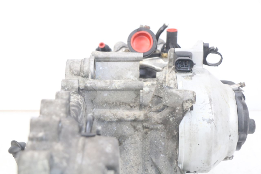 photo de MOTOR PIAGGIO X9 125 (2000 - 2003) - Detalles de los puntos de fijación