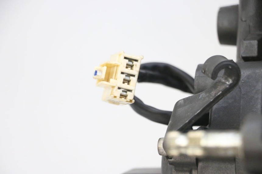 photo de MOTOR YAMAHA XJ6 ABS 600 (2008 - 2016) - Ángulo de visión alternativo