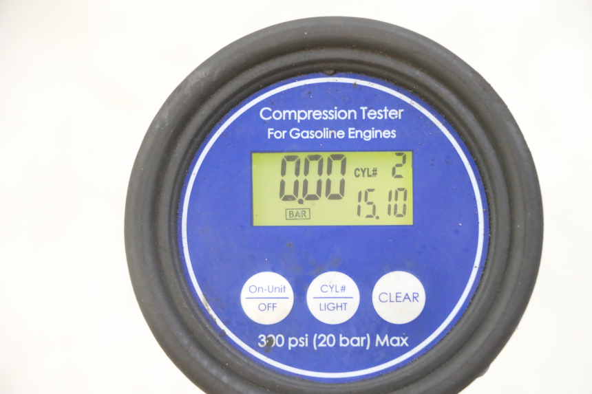 photo de MOTOR YAMAHA XJ6 ABS 600 (2008 - 2016) - Otra perspectiva