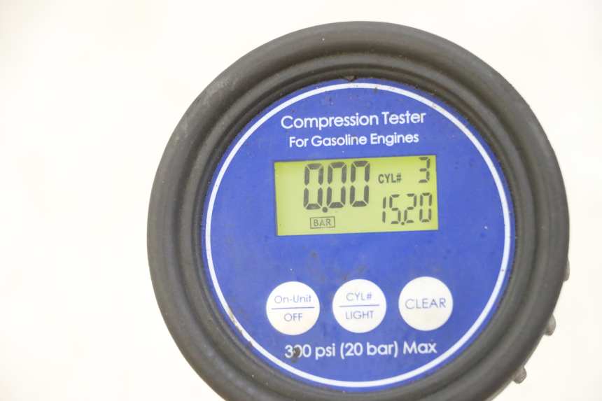 photo de MOTOR YAMAHA XJ6 ABS 600 (2008 - 2016) - Primer plano técnico