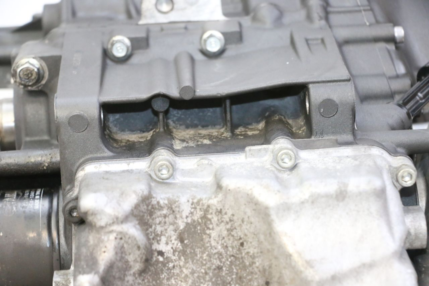 photo de MOTOR YAMAHA XJ6 ABS 600 (2008 - 2016) - Otra perspectiva