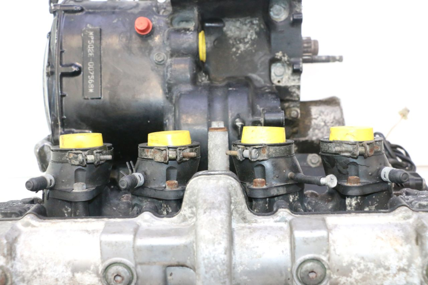 photo de MOTOR YAMAHA XJR 1300 (1998 - 2002) - Otra perspectiva
