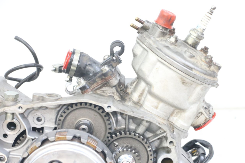 photo de MOTOR FANTIC XM PERFORMANCE 2T 50 (2021 - 2022) - Enfoque en la estructura