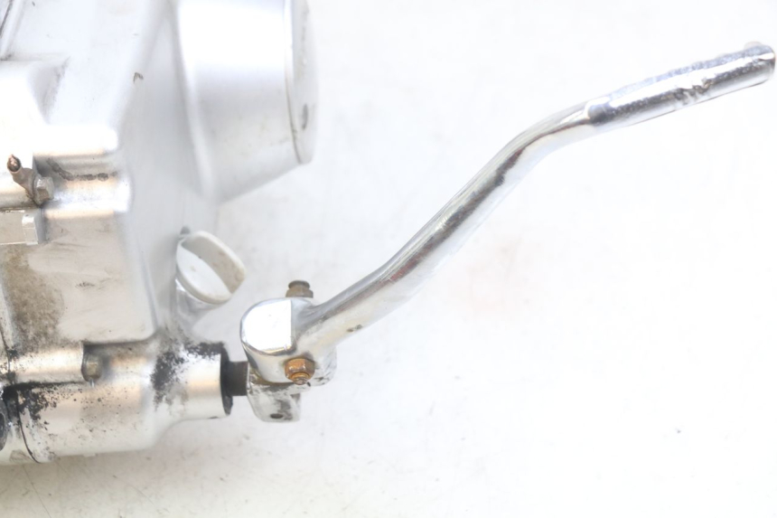 photo de MOTOR ZHEJIANG XMOTOS XB-81 50 - Primer plano técnico