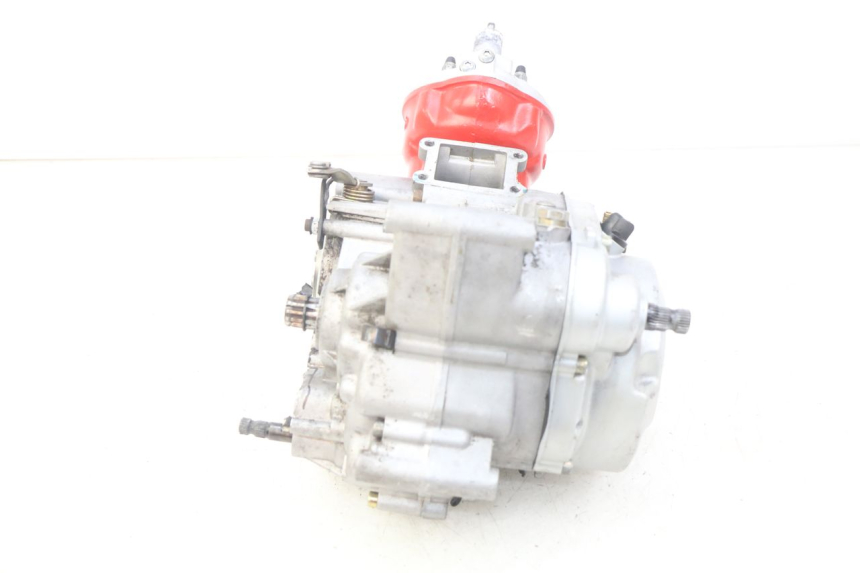 photo de MOTOR PEUGEOT XP6 50 (1997 - 2003) - Inspección visual detallada