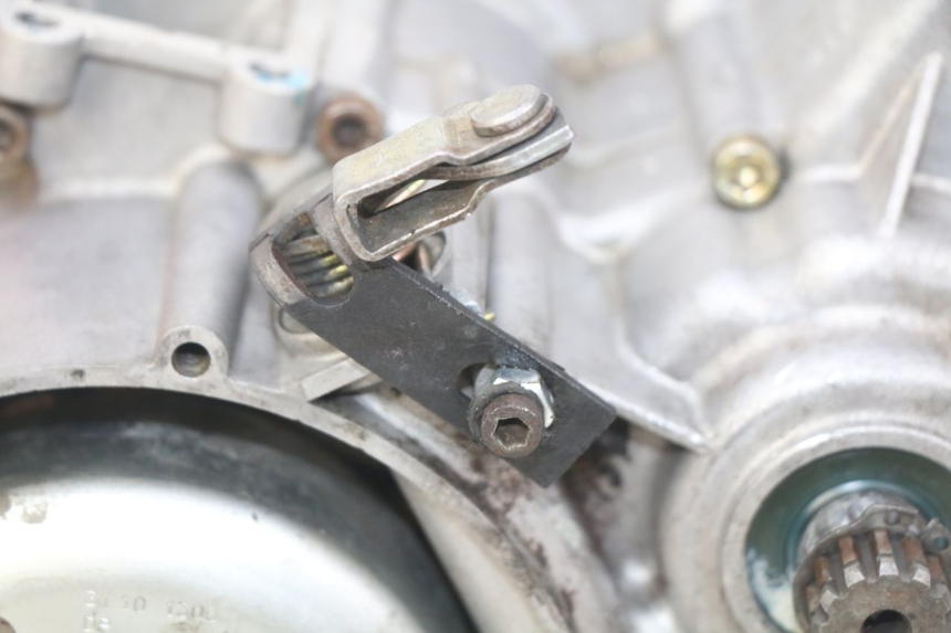 photo de MOTOR PEUGEOT XP6 50 (1997 - 2003) - Ángulo de visión alternativo