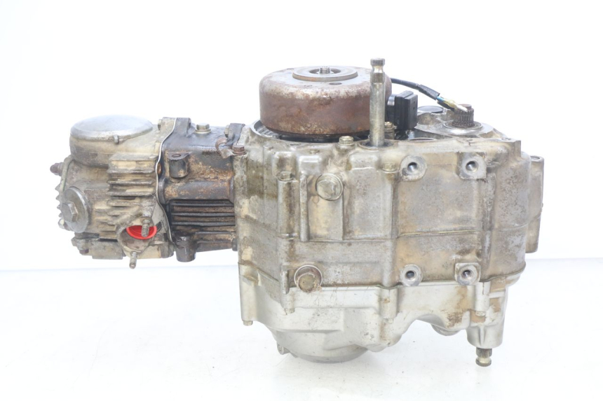 photo de MOTOR HONDA XR 70 (1997 - 2003) - Primer plano técnico