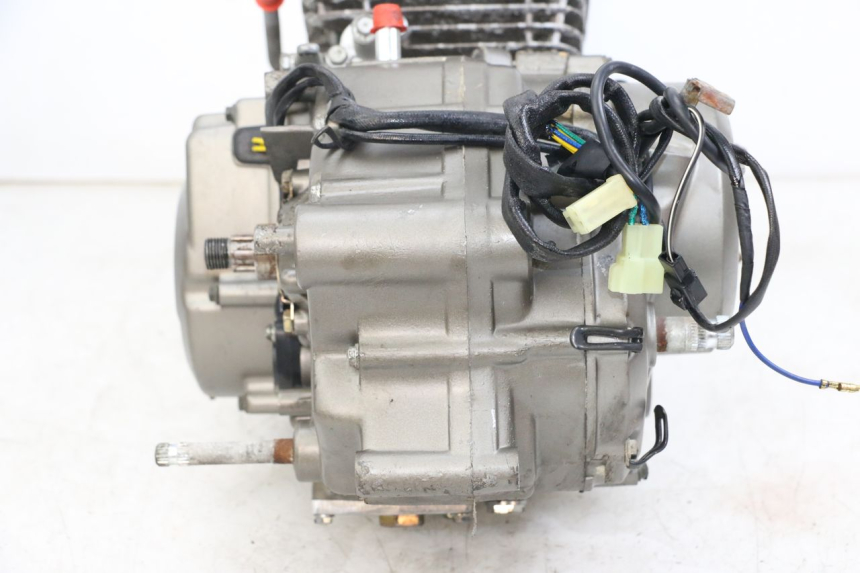 photo de MOTOR HYOSUNG XRX 125 (2000 - 2008) - Primer plano técnico