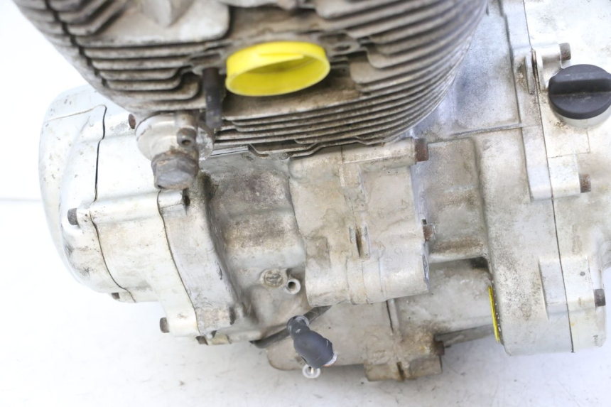 photo de MOTOR YAMAHA XV VIRAGO 535 (1988 - 2004) - Primer plano de alta resolución