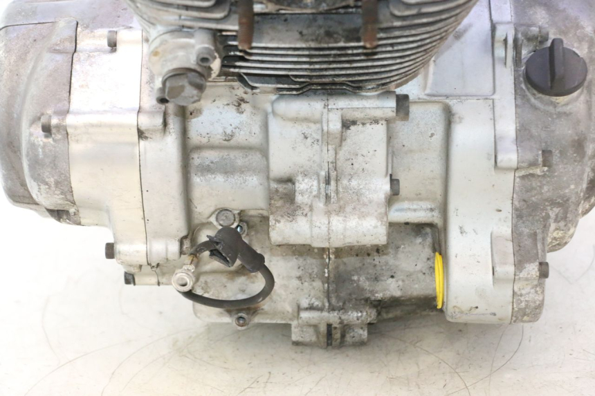 photo de MOTOR YAMAHA XV VIRAGO 535 (1988 - 2004) - Ángulo de visión alternativo
