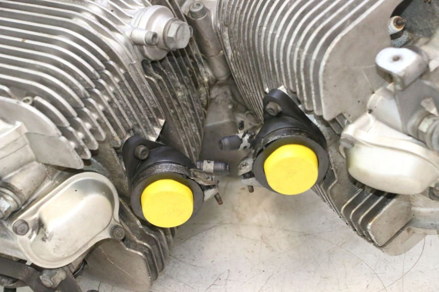 photo de MOTOR YAMAHA XV VIRAGO 535 (1988 - 2004) - Detalles de los puntos de fijación