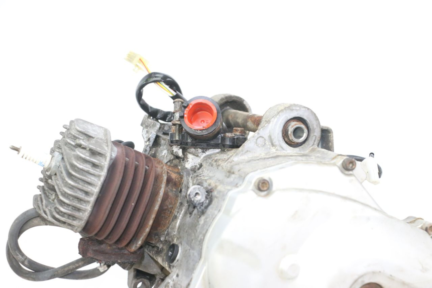 photo de MOTOR YAMAHA NEO'S NEOS 2T EASY 50 (2013 - 2016) - Otra perspectiva