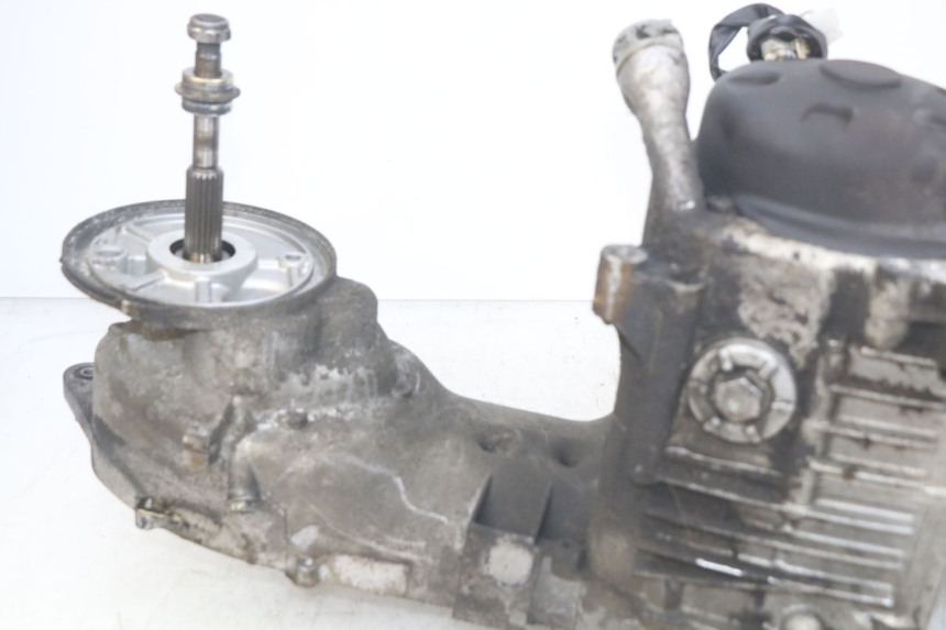 photo de MOTOR YAMAHA YP MAJESTY 125 (2007 - 2010) - Zoom estado de uso