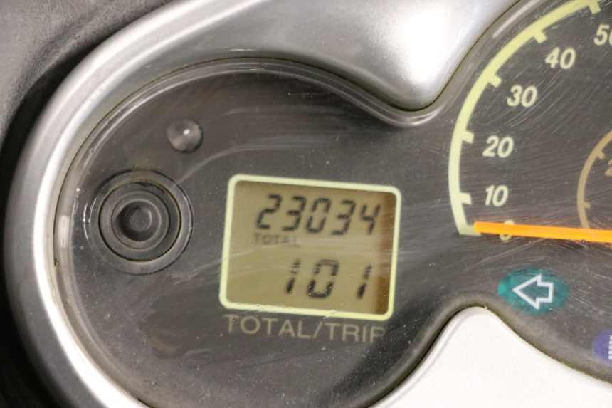 photo de MOTOR YAMAHA YP MAJESTY 125 (2002 - 2006) - Detalle de la pieza
