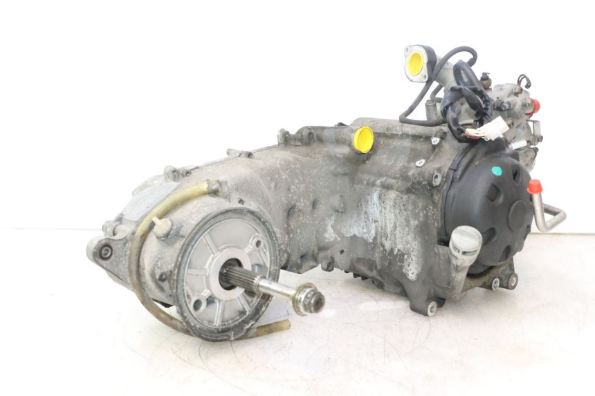photo de MOTOR YAMAHA YP MAJESTY 125 (2002 - 2006) - Inspección visual detallada