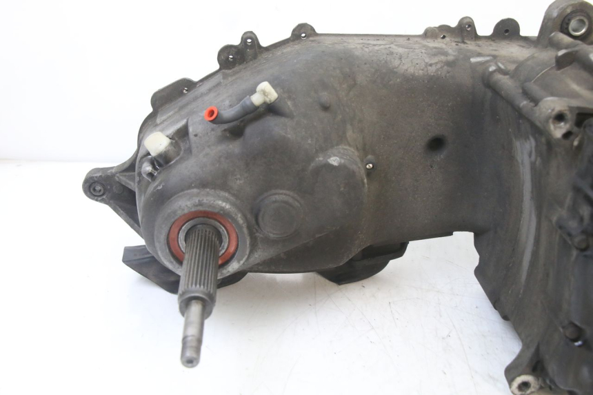 photo de MOTOR YAMAHA YP X-MAX XMAX 400 (2014 - 2017) - Estado de la superficie y material