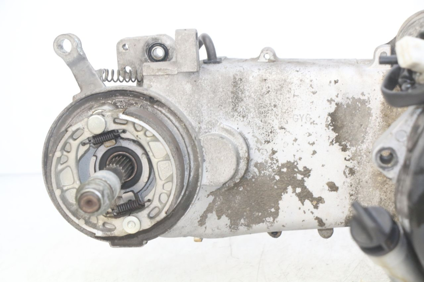 photo de MOTOR YIYING YY125T 125 (2006 - 2014) - Otra vista del artículo